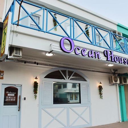 Ocean House Hostel Семпорна Екстериор снимка