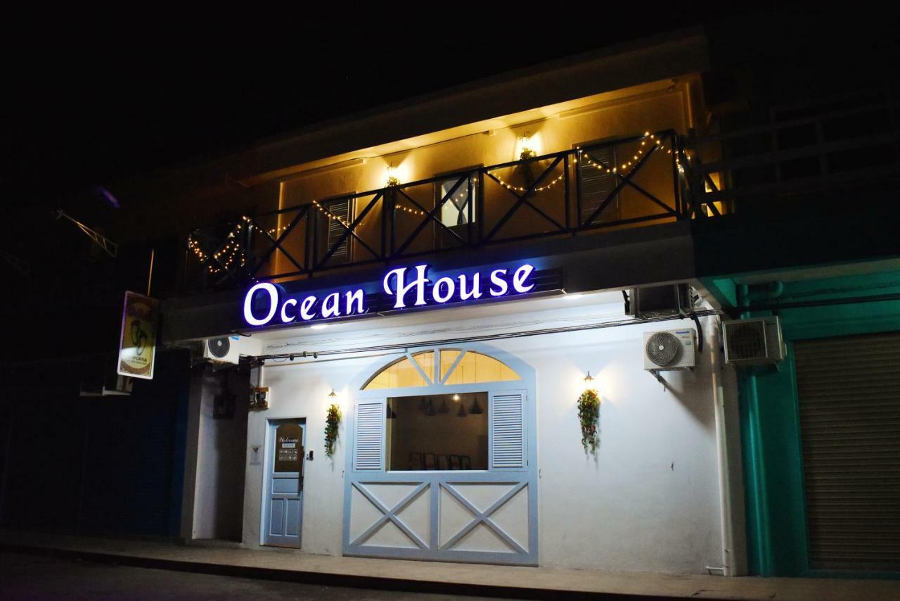 Ocean House Hostel Семпорна Екстериор снимка
