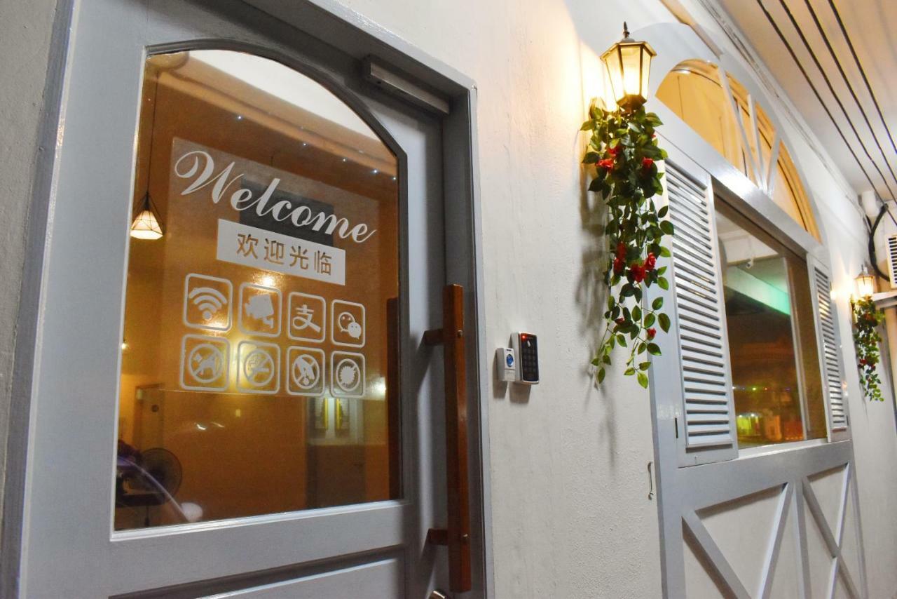 Ocean House Hostel Семпорна Екстериор снимка
